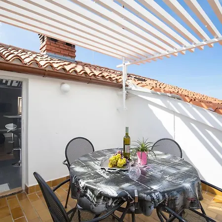 Piljan Apartment